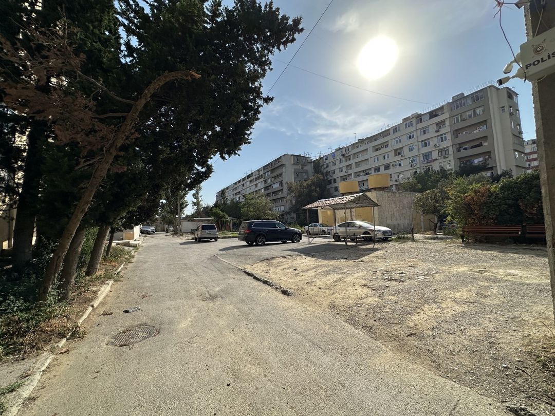 Satılır 5 otaqlı köhnə tikili 120 m² — Mənzil, Bakı (4)