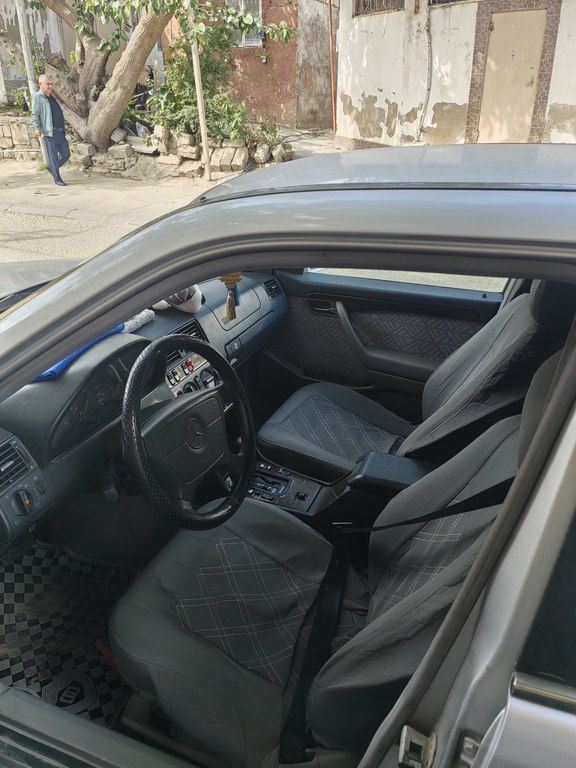Mercedes C 180, 1.8 L, 1994 il, 465 000 km 77-CJ-581 — Avtomobillər, Bakı (4)