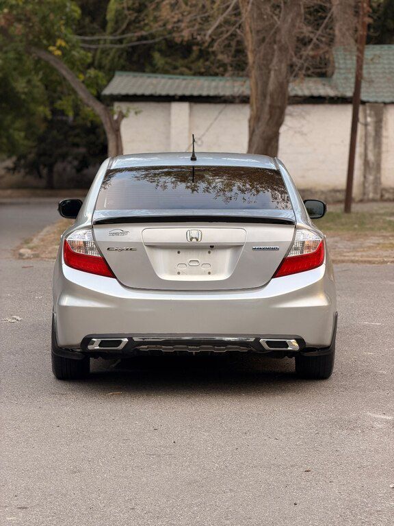 Honda Civic, 1.5 L, 20 kWh, 2011 il, 300 000 km — Avtomobillər, Bakı (2)