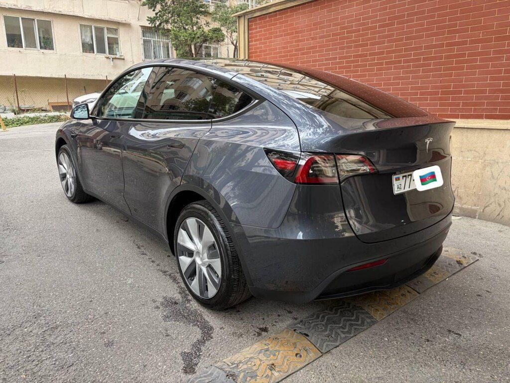 Tesla Model Y, 75 kWh, 2023 il, 37 100 km 77-NZ-718 — Avtomobillər, Bakı (6)