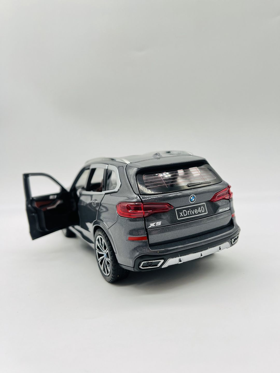 Maşın BMW X5, metal, boz — Mallar, Bakı (2)