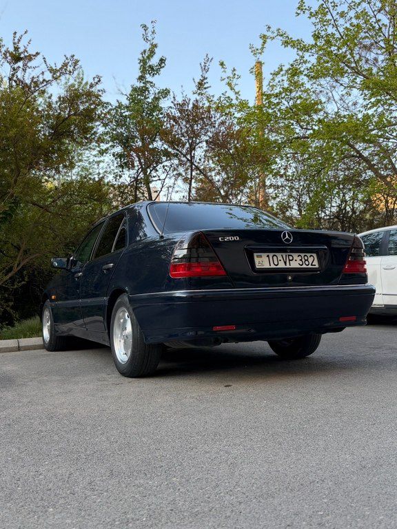 Mercedes C 200, 2.0 L, 1994 il, 358 000 km 10-VP-382 — Avtomobillər, Bakı (4)