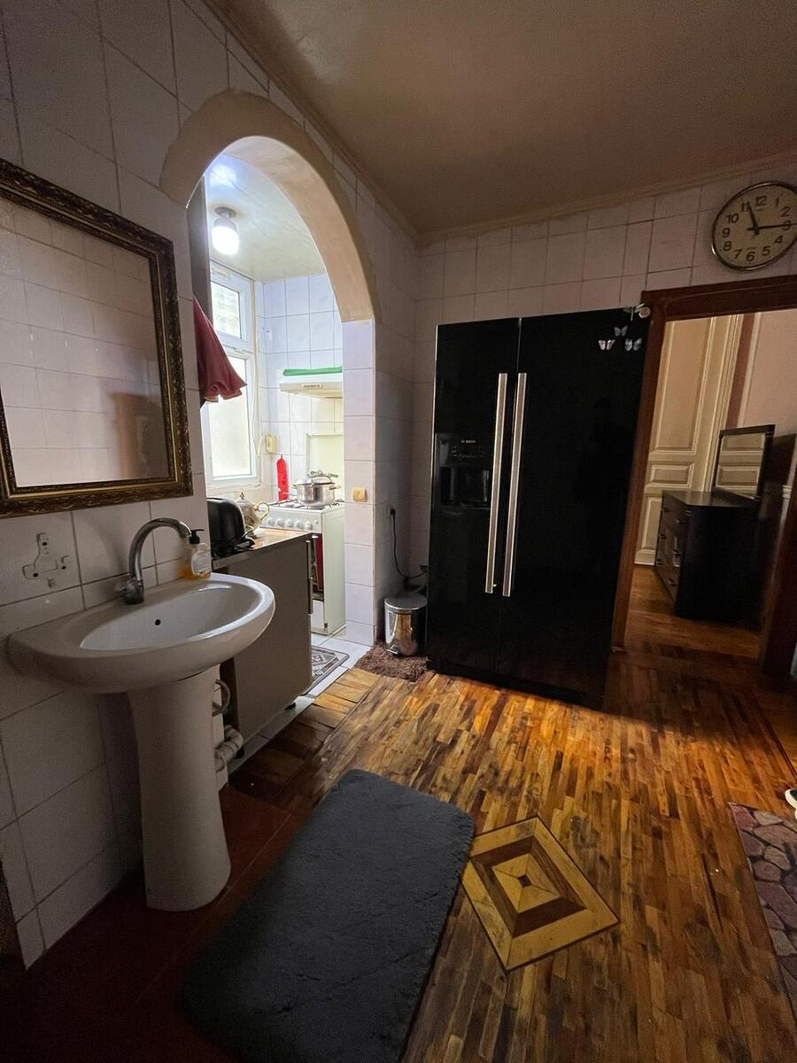 Satılır 3 otaqlı köhnə tikili 90 m² — Mənzil, Bakı (8)