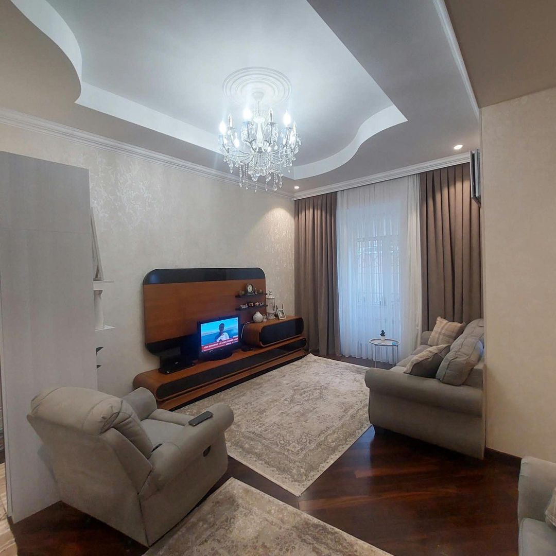 Satılır 2 otaqlı köhnə tikili 90 m² — Mənzil, Bakı (6)