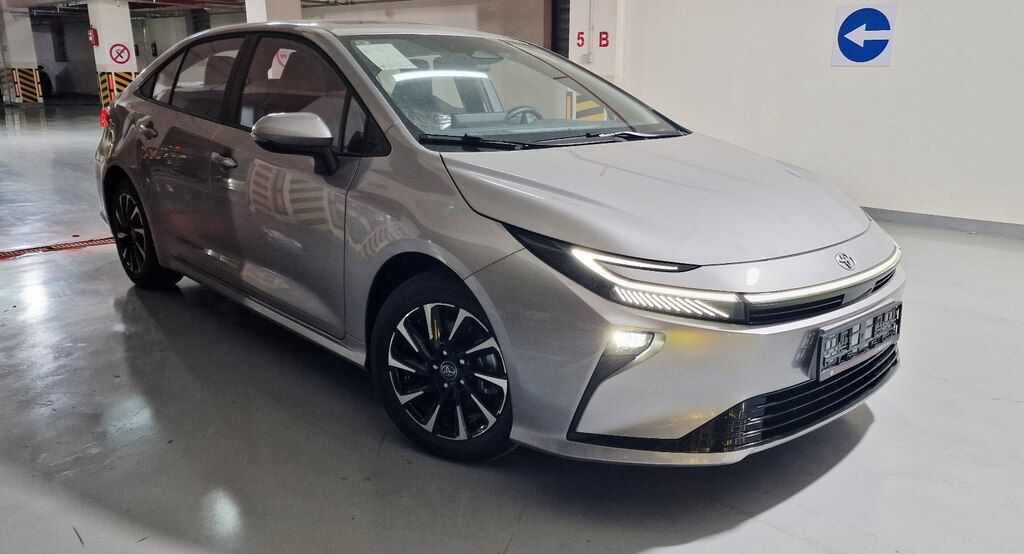 Toyota Corolla, 1.8 L, 0.85 kWh, 2026 il, yeni — Avtomobillər, Bakı (2)