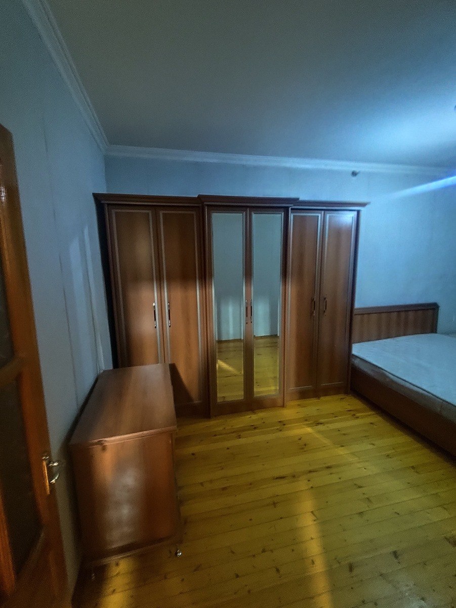 İcarəyə verilir 3 otaqlı köhnə tikili 90 m² — Mənzil, Bakı (9)
