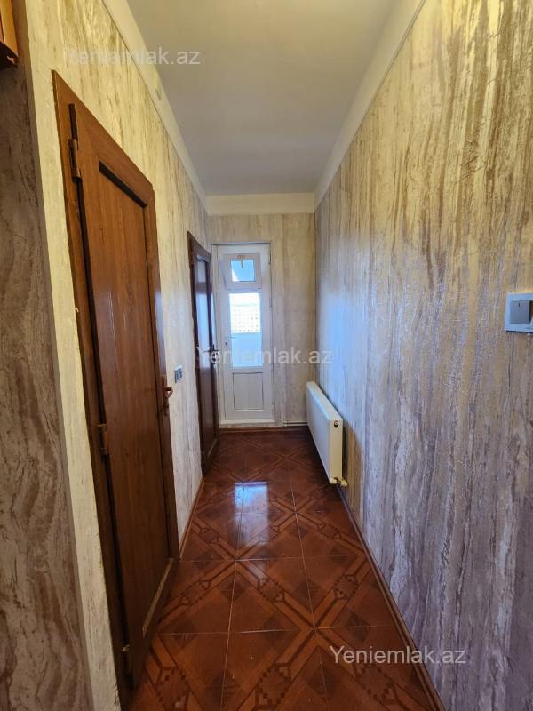 Satılır 2 otaqlı Bina evi menzil (Köhnə tikili), 60 m², 6-cı mikrorayon — Mənzil, Sumqayıt (9)