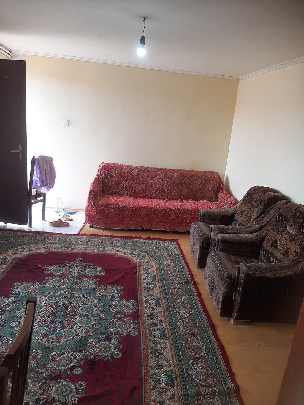 Masazırda 2 otaqlı kiraye ev var eşyalı orta temirli konbi sistemi var — Mənzil, Masazır (2)