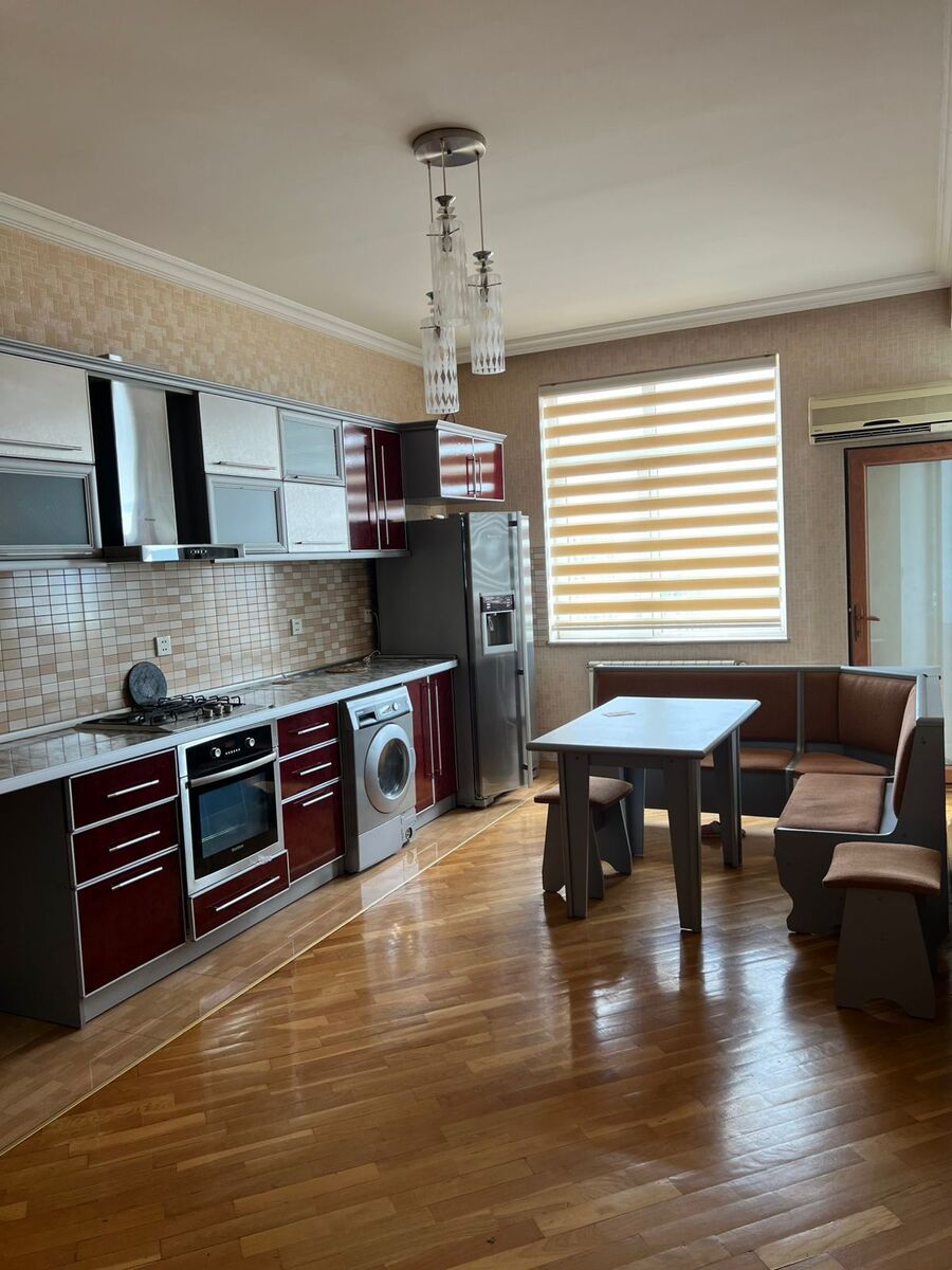 İcarəyə verilir 3 otaqlı yeni tikili 150 m² — Mənzil, Bakı (9)