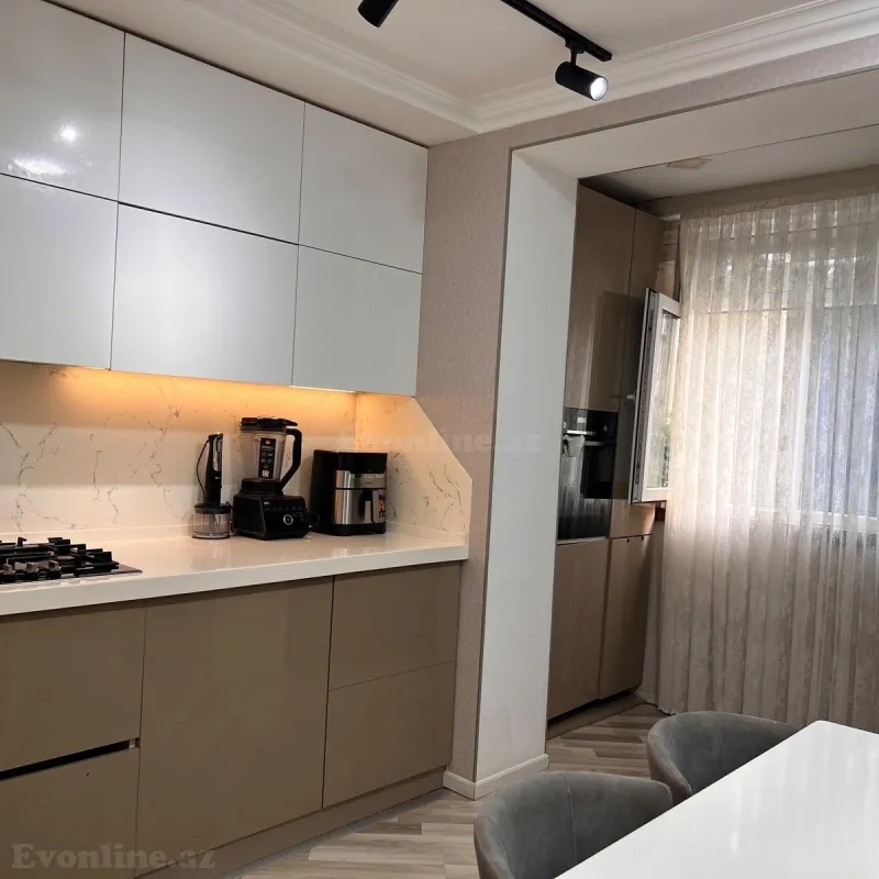 Satılır 3 otaqlı Mənzil Köhnə tikili 80 m² Bakı, Nizami r., Əhmədli m., 8-ci kilometr — Mənzil, Bakı (2)