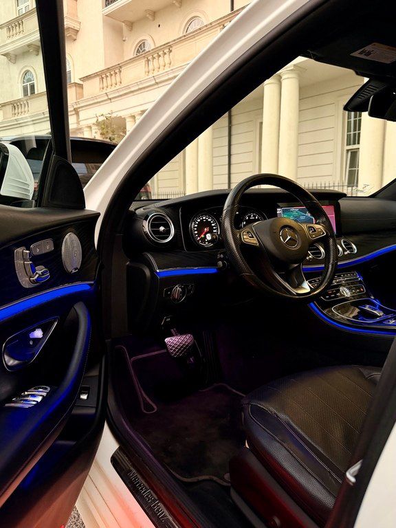 Mercedes E 300, 2.0 L, 2017 il, 174 000 km — Avtomobillər, Bakı (8)