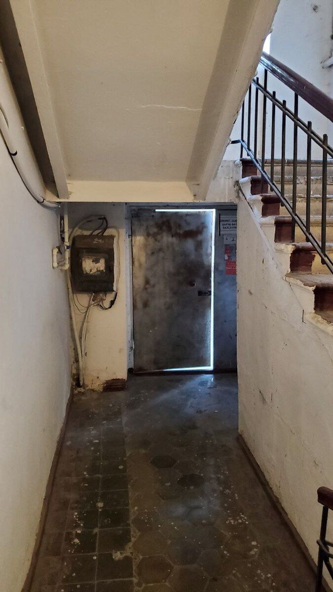 Satılır 2 otaqlı köhnə tikili 37 m² — Mənzil, Bakı (5)
