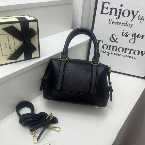 Женская сумка на плечо и в руку 044STORE_172702_qara, экокожа, черная, 23×17×11 см — Bakı
