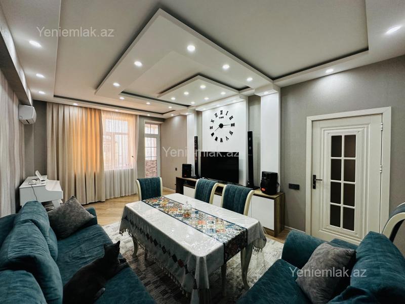 Satılır 3 otaqlı Bina evi menzil (Yeni tikili), 78 m², 10-cu mikrorayon — Mənzil, Sumqayıt