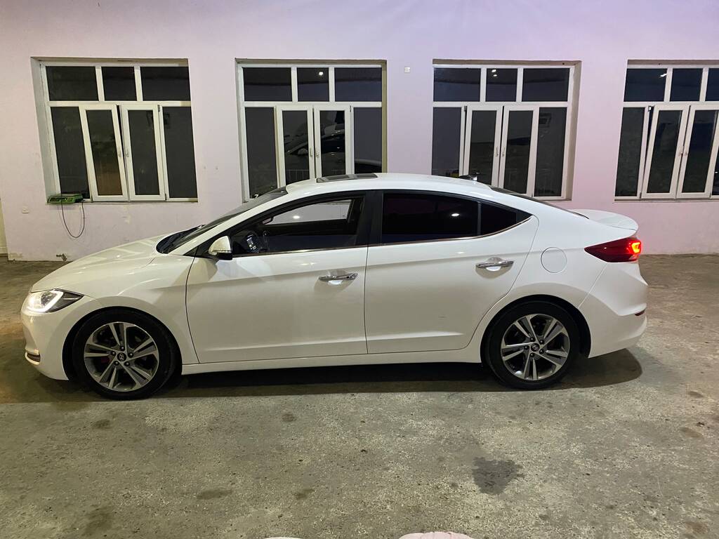 Hyundai Elantra, 1.6 L, 2016 il, 246 000 km 77-RP-716 — Avtomobillər, Siyəzən (2)