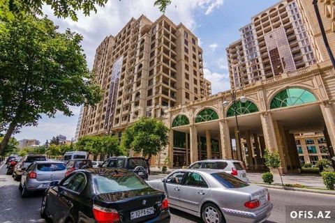 Yeni tikili Kirayə Verilir Səbail r., İçəri Şəhər m., 3 otaq, 150 m² — Bakı