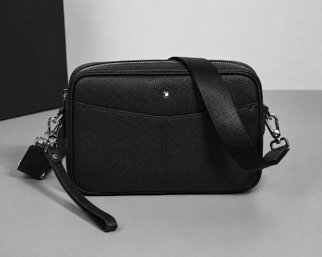 Kross-bodi çantası kişilər üçün 92782305, qara, təbii dəri, 23x16 sm — Mallar, Bakı