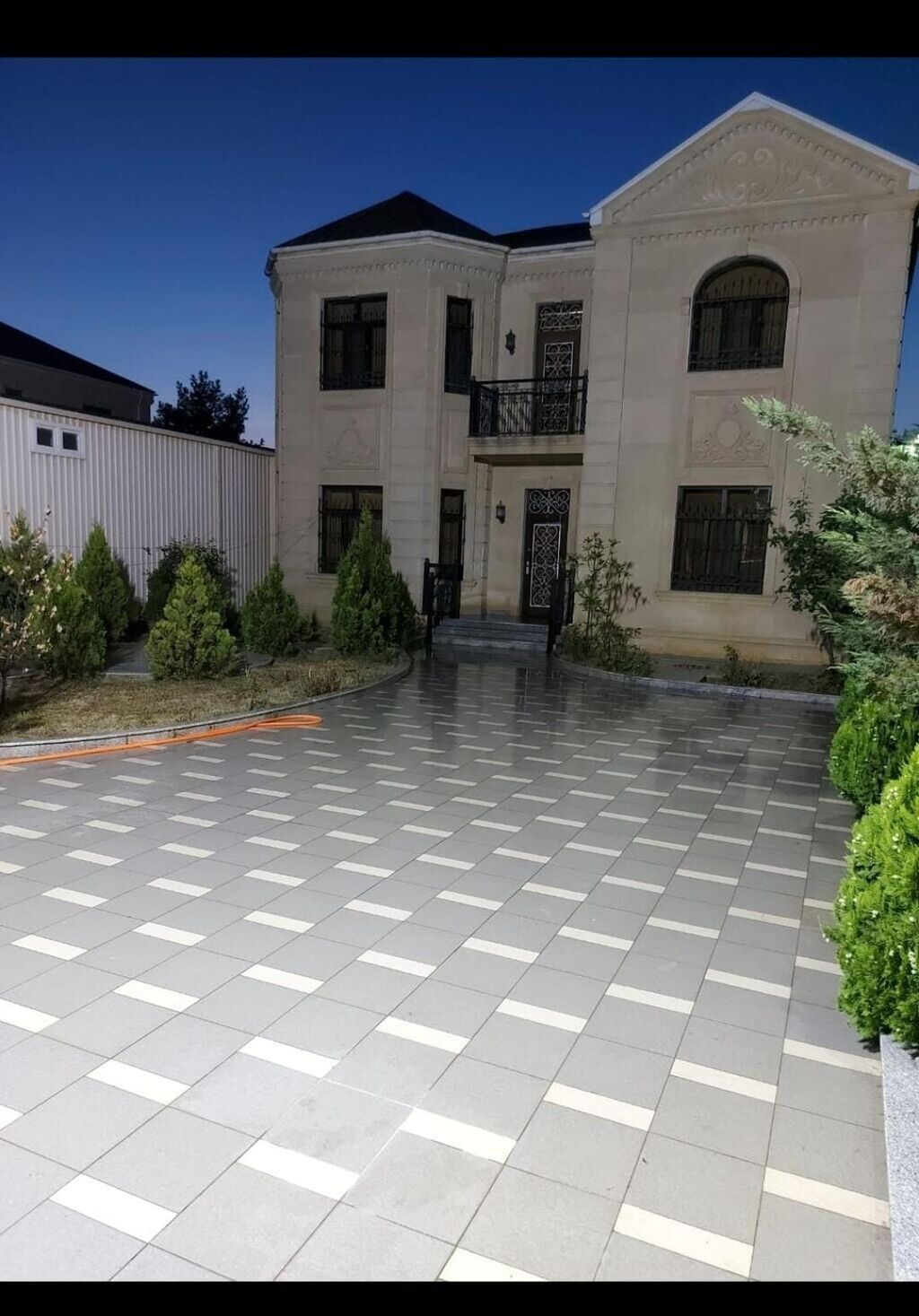 150 kv. m, 6 otaqlı, Kombi, Qaz, İşıq — Ev, villa, Bakı (5)