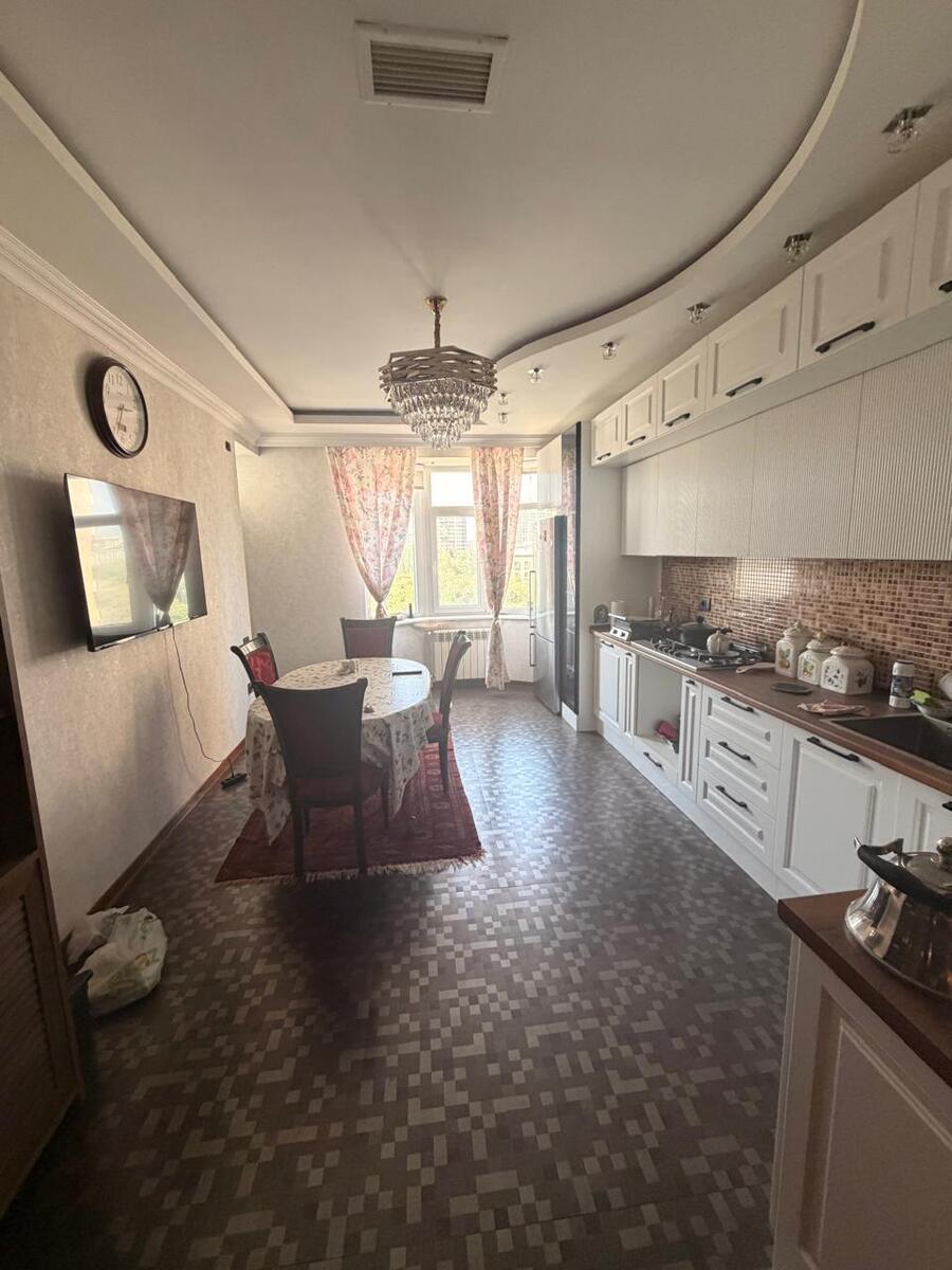 Satılır 4 otaqlı yeni tikili 168 m² — Mənzil, Bakı (6)