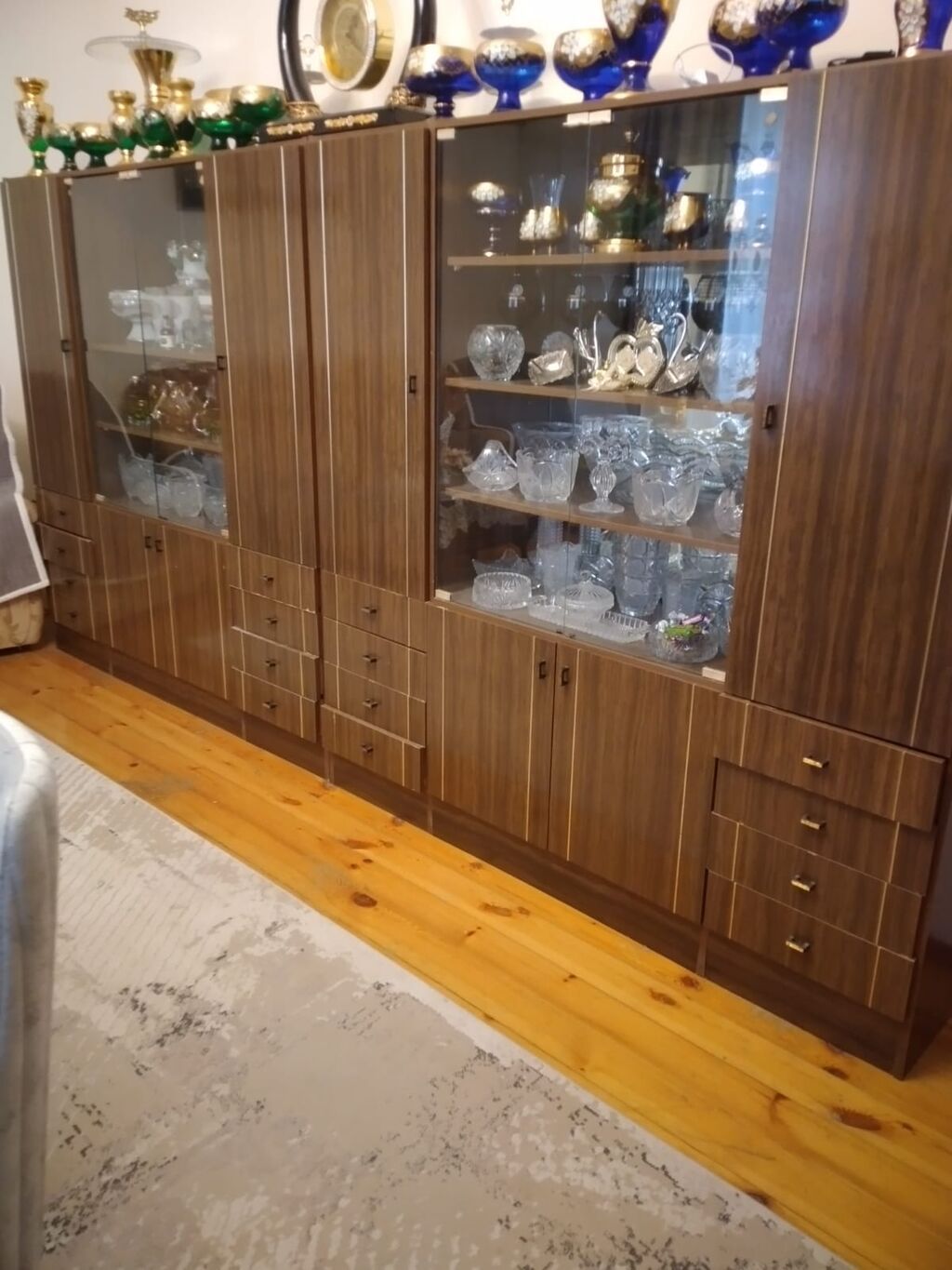 evdən çıxmalıdı — Şkaflar, Digah