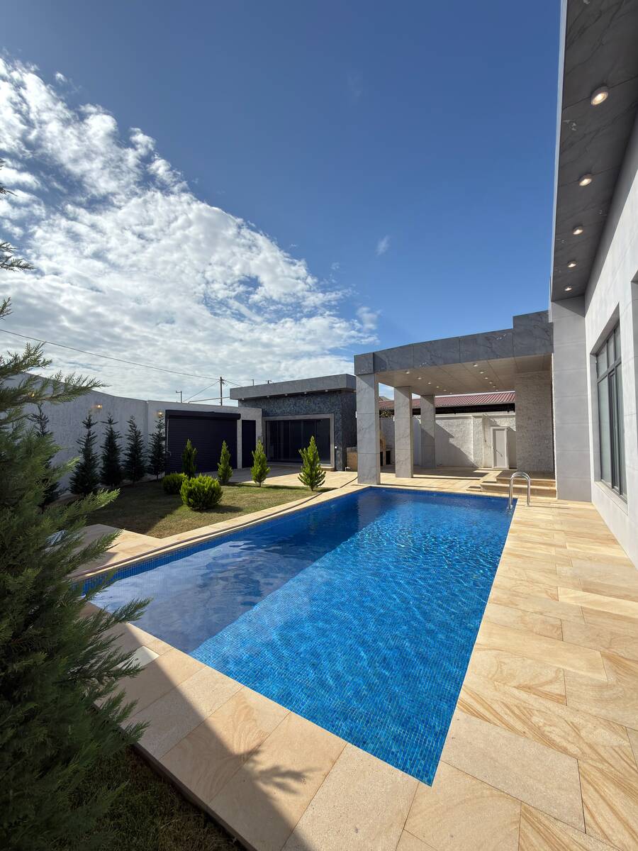 Satılır 5 otaqlı həyət evi/bağ evi 200 m² — Ev, villa, Bakı (4)