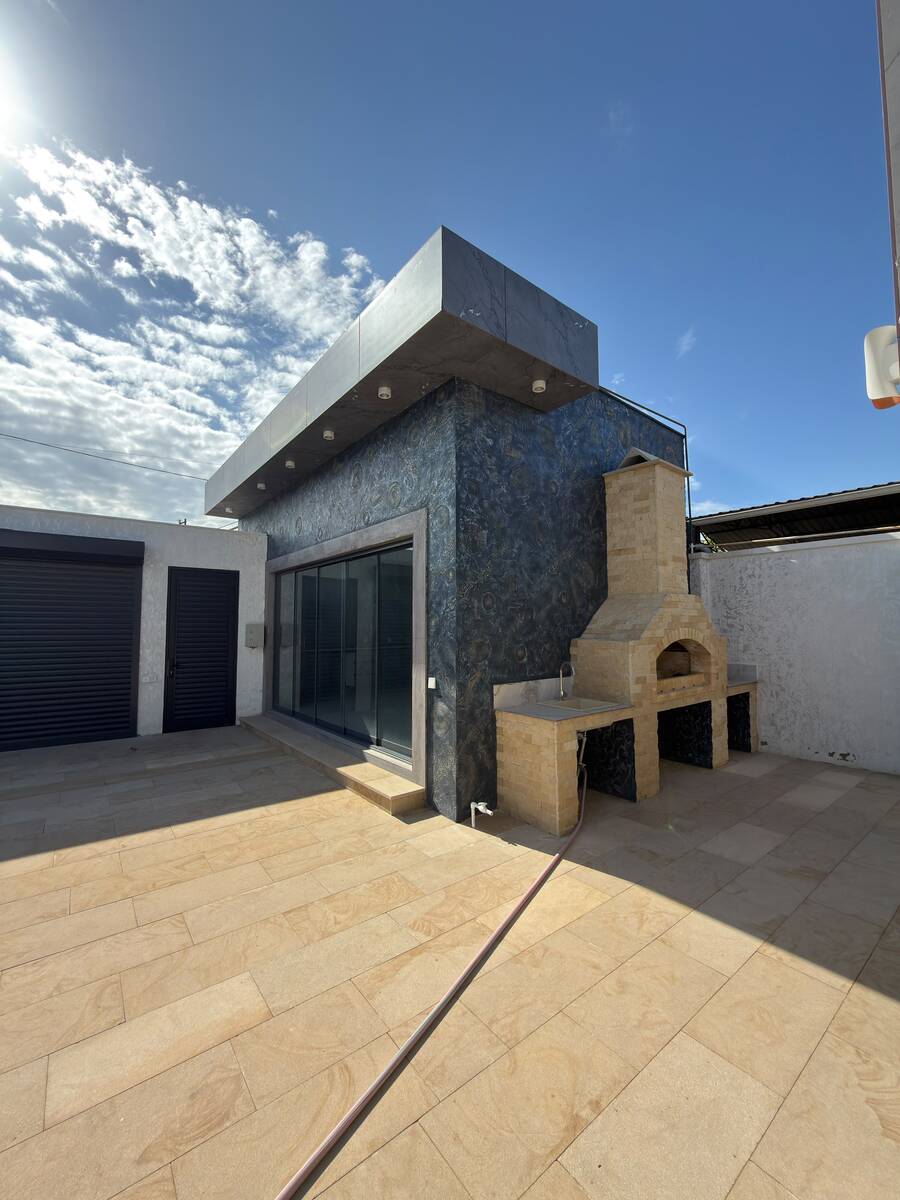 Satılır 5 otaqlı həyət evi/bağ evi 200 m² — Ev, villa, Bakı (5)