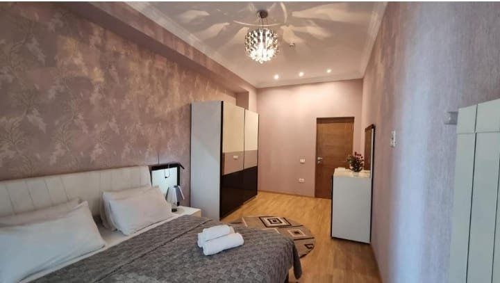 3 otaqlı mənzil, 170 m², Sahil metrosu, Torqovaya (Nizami küçəsi), ISR Plaza arxasında., Bakı — Mənzil, Bakı (10)