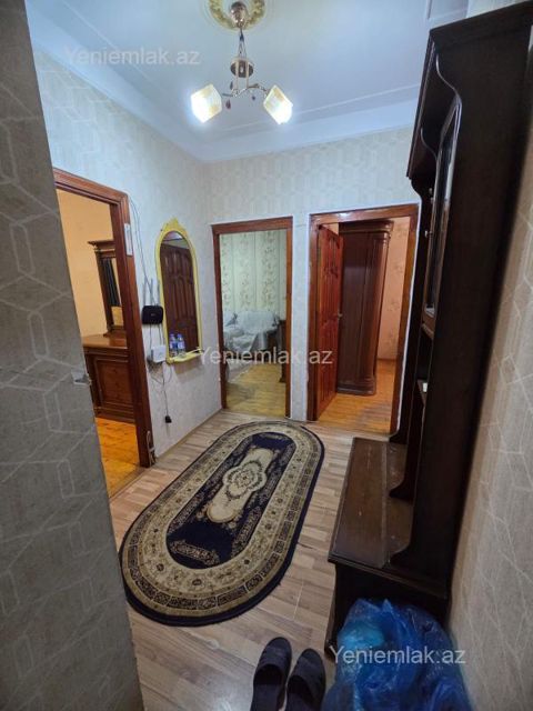 Kirayə 3 otaqlı Bina evi menzil (Köhnə tikili), 80 m², Xətai rayonu — Bakı