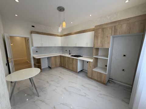 Satılır 2 otaqlı yeni tikili 86 m² — Bakı