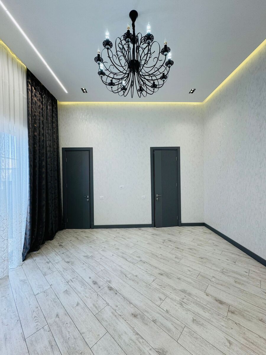 Satılır 4 otaqlı həyət evi/bağ evi 200 m² — Ev, villa, Bakı (11)