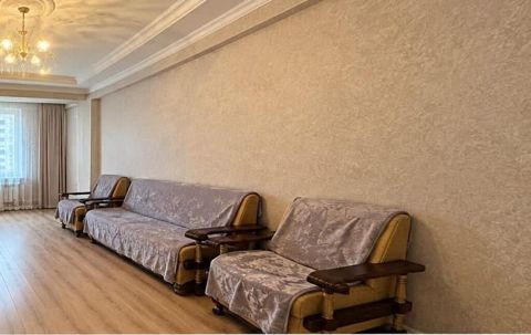 İşlənmiş, Klassik divan, Divan — Bakı