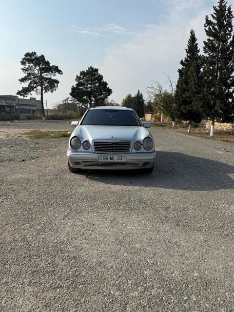 Mercedes E 220, 2.2 L, 1999 il, 350 000 km — Ağcabədi