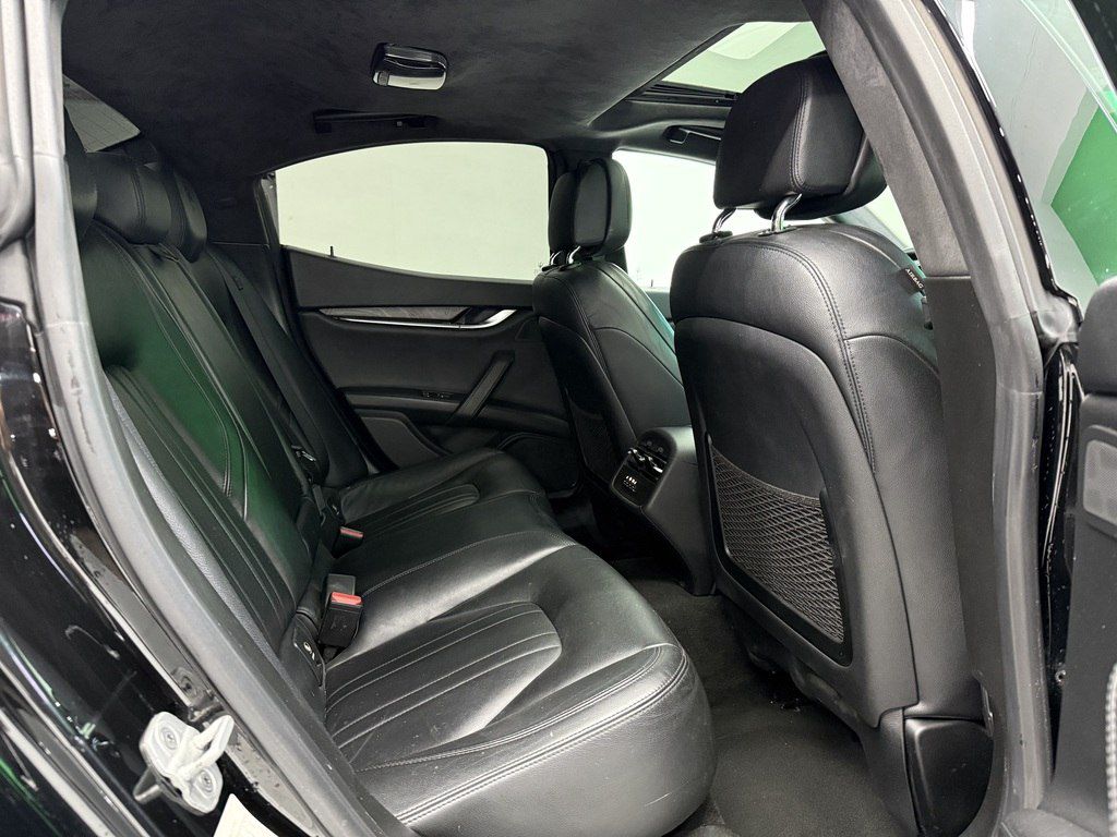 Maserati Ghibli, 3.0 L, 2014 il, 97 000 km — Avtomobillər, Bakı (12)