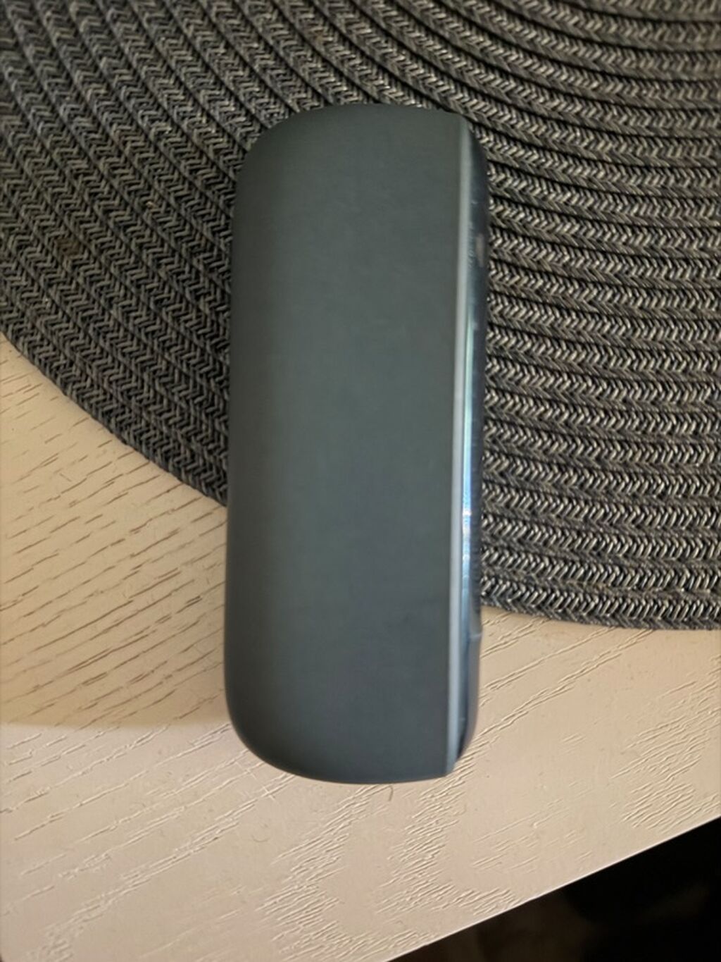 Iqos elektron tütün isitmə cihazı və daşıma/şarj qutusu - Rəng: tünd — Elektronik siqaretlər, Bakı (3)