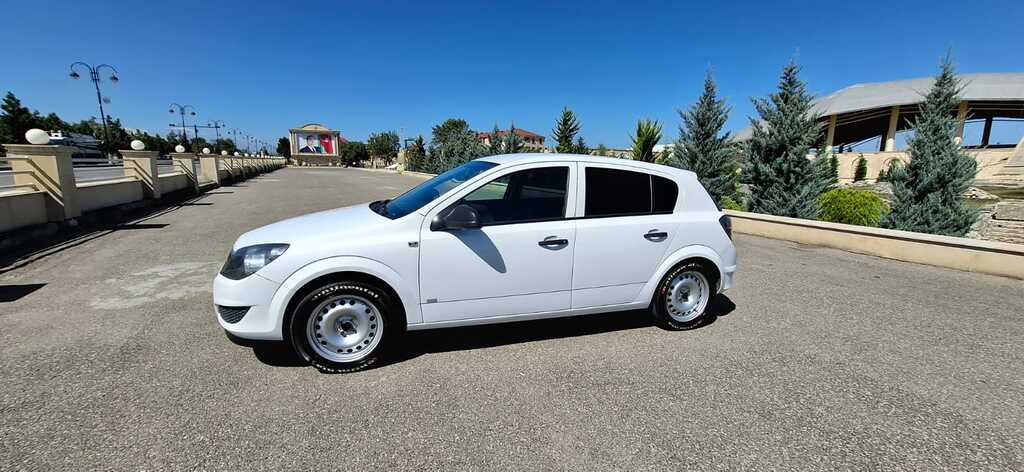 Opel Astra, 1.4 L, 2009 il, 214 868 km — Avtomobillər, Quba (4)