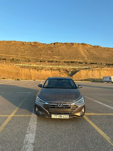 Hyundai Elantra, 2.0 L, 2019 il, 251 471 km — Bakı