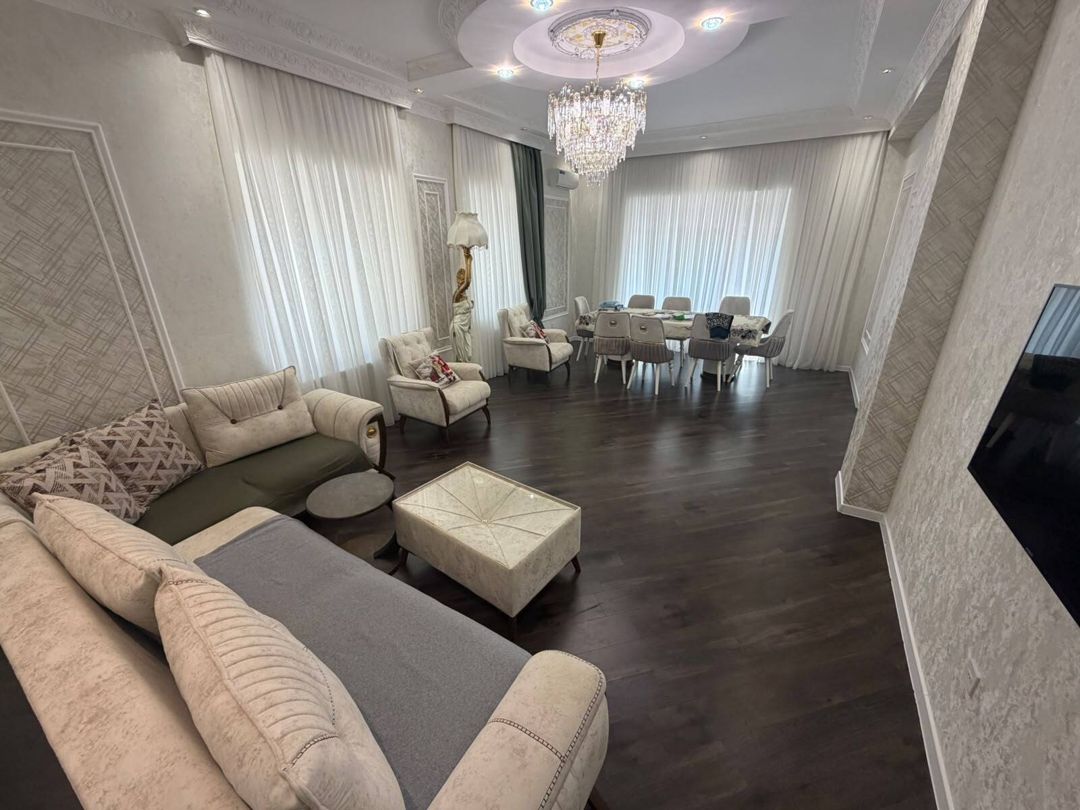 Satılır 6 otaqlı həyət evi/bağ evi 250 m² — Ev, villa, Bakı (5)