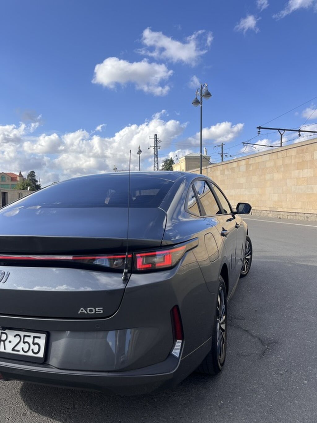 Changan Qiyuan A05: 1.5 l 2025 il 12000 km Sedan 77-MR-255 — Avtomobillər, Bakı (4)