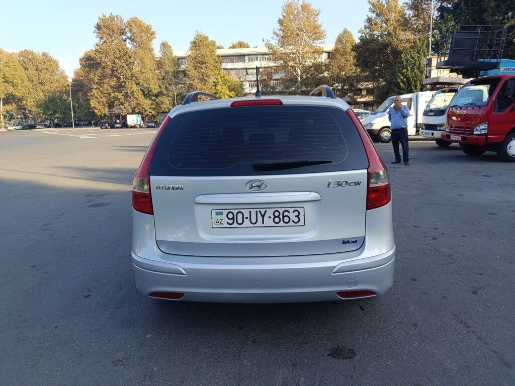 Hyundai i30, 1.6 L, 2010 il, 323 000 km 90-UY-863 — Avtomobillər, Mingəçevir (6)