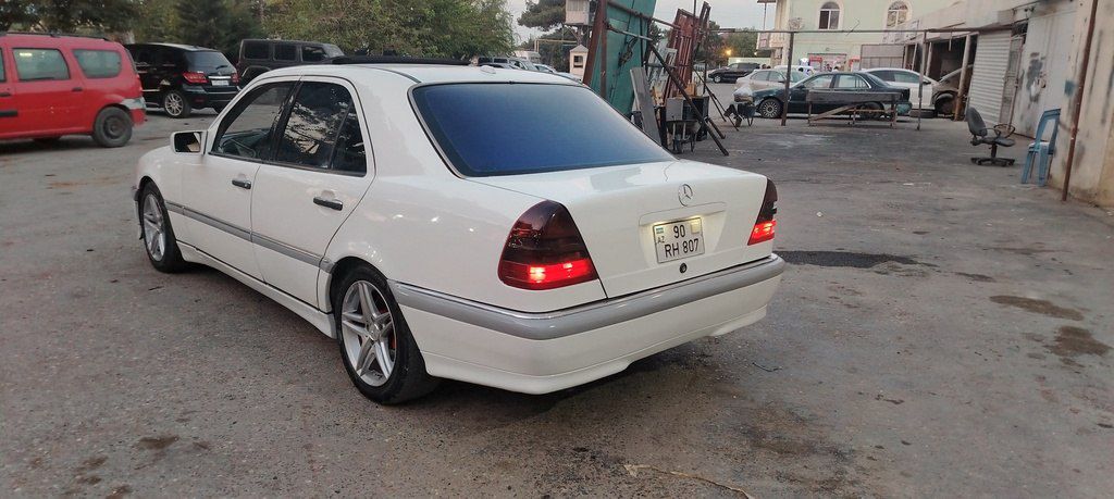 Mercedes C 230, 2.3 L, 2000 il, 398 200 km 90-RH-807 — Avtomobillər, Bakı (9)