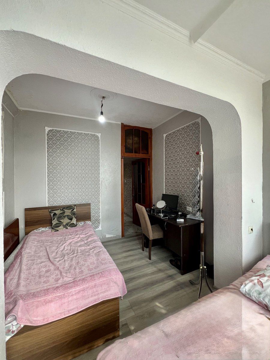 Satılır 2 otaqlı köhnə tikili 50 m² — Mənzil, Bakı (5)