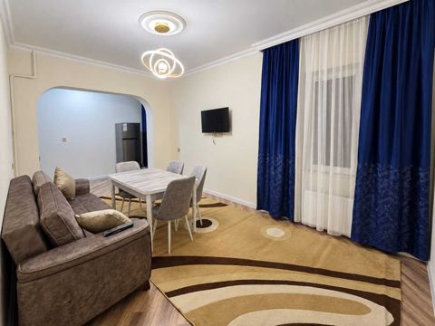İcarəyə verilir 2 otaqlı köhnə tikili 50 m² — Bakı