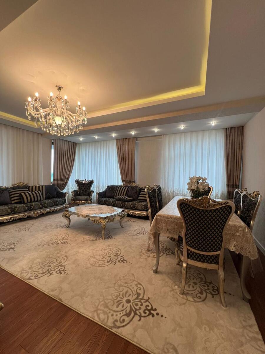 Satılır 4 otaqlı yeni tikili 180 m² — Mənzil, Bakı (4)
