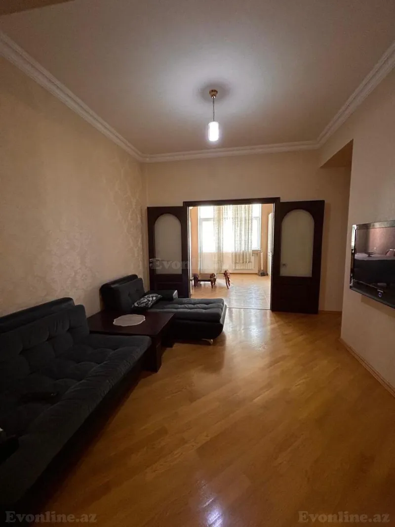 Kirayə verilir 3 otaqlı Mənzil Yeni tikili 82 m² Bakı, Yasamal r., Elmlər Akademiyası m — Mənzil, Bakı (2)