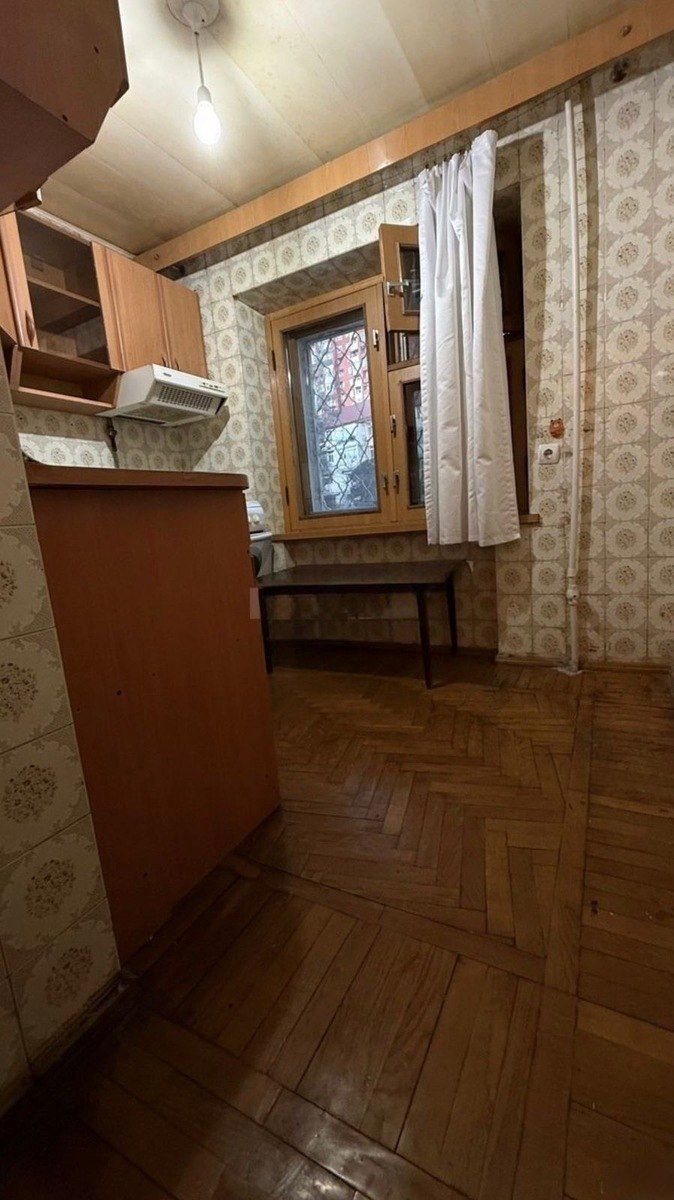 Satılır 2 otaqlı köhnə tikili 60 m² — Mənzil, Bakı