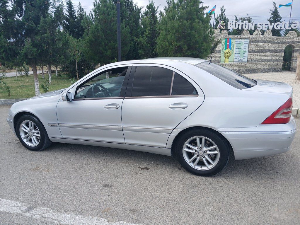 Mercedes C 240, 2.6 L, 2000 il, 300 000 km 90-LR-450 — Avtomobillər, Siyəzən (5)
