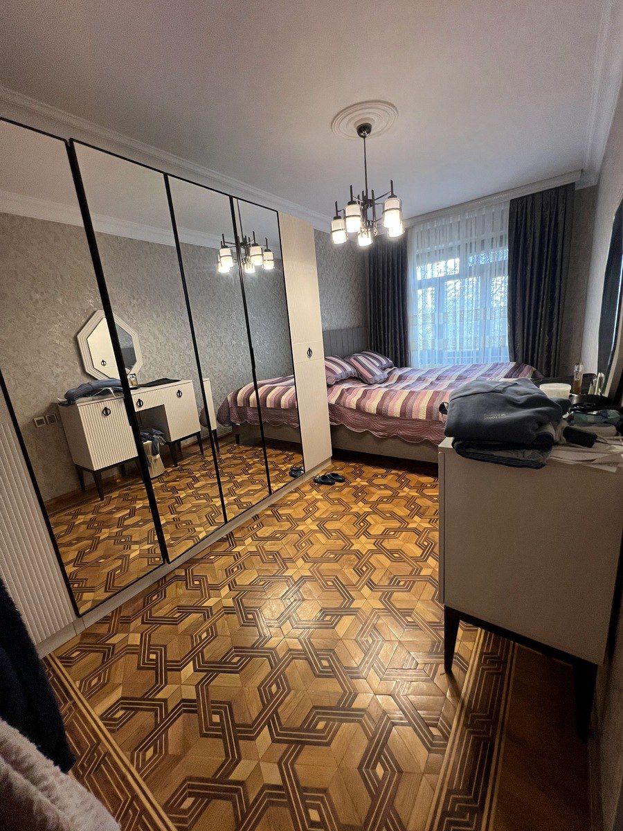 Satılır 4 otaqlı köhnə tikili 95 m² — Mənzil, Bakı (5)