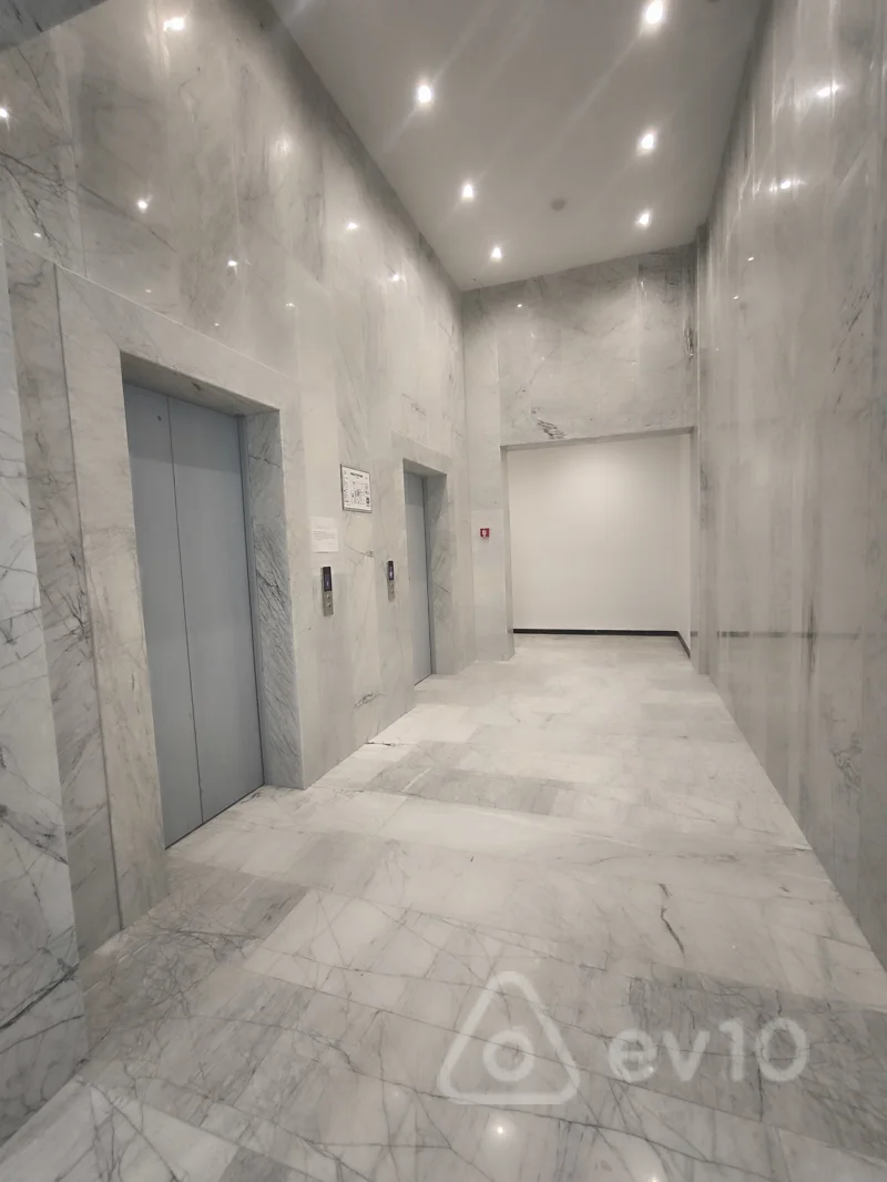 Obyekt, 620 m², Xəqani Rüstəmov küçəsi — kirayə — Əmlak, Bakı (2)