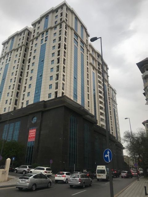 Satılır 4 otaqlı yeni tikili 204 m² — Bakı