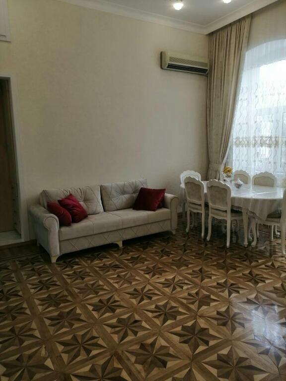 Satılır 2 otaqlı köhnə tikili 55 m² — Mənzil, Bakı (7)